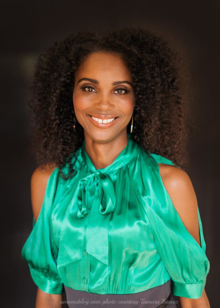 Who Is MomJonz - The lady behind Mamas and Coffee® Learn who MomJonz and her purpose behind Mamas and Coffee®